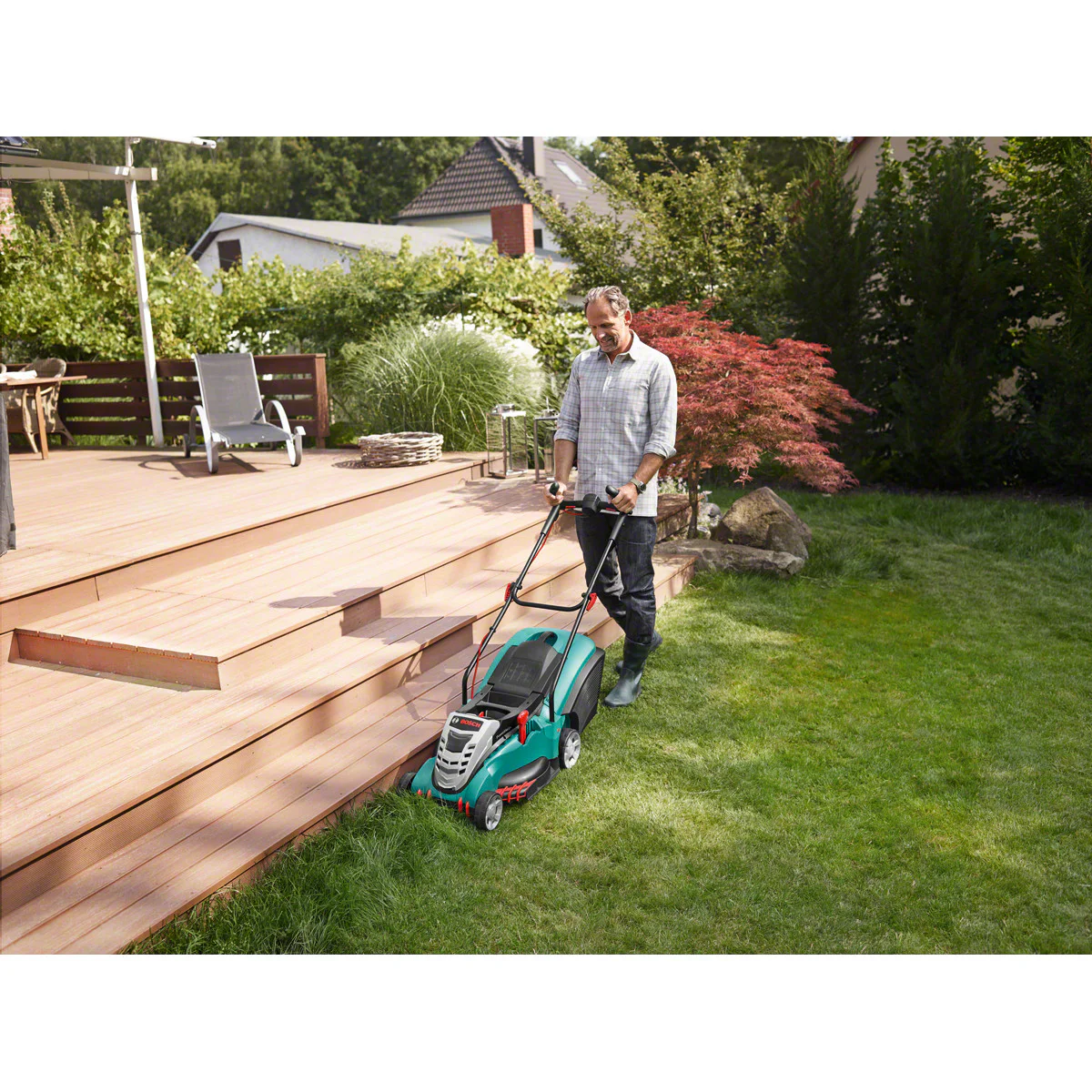 Акумулаторна тревокосачка Bosch Rotak 43Li 43cm, 36V 4.0Ah 06008A4500