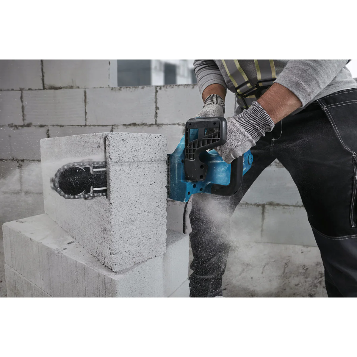Електрически трион за газобетонни (AAC) блокове Bosch GAC 250 06012B6020 Електрически трион за газобетонни (AAC) блокове Bosch GAC 250 06012B6020