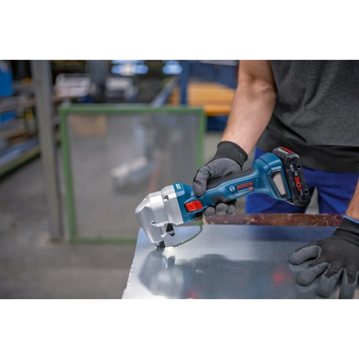 Акумулаторен нагер Bosch GNA 18V-16 E 2 x ProCore 4,0 Ah, L-Boxx 136 0601529601 Акумулаторен нагер Bosch GNA 18V-16 E 2 x ProCore 4,0 Ah, L-Boxx 136 0601529601