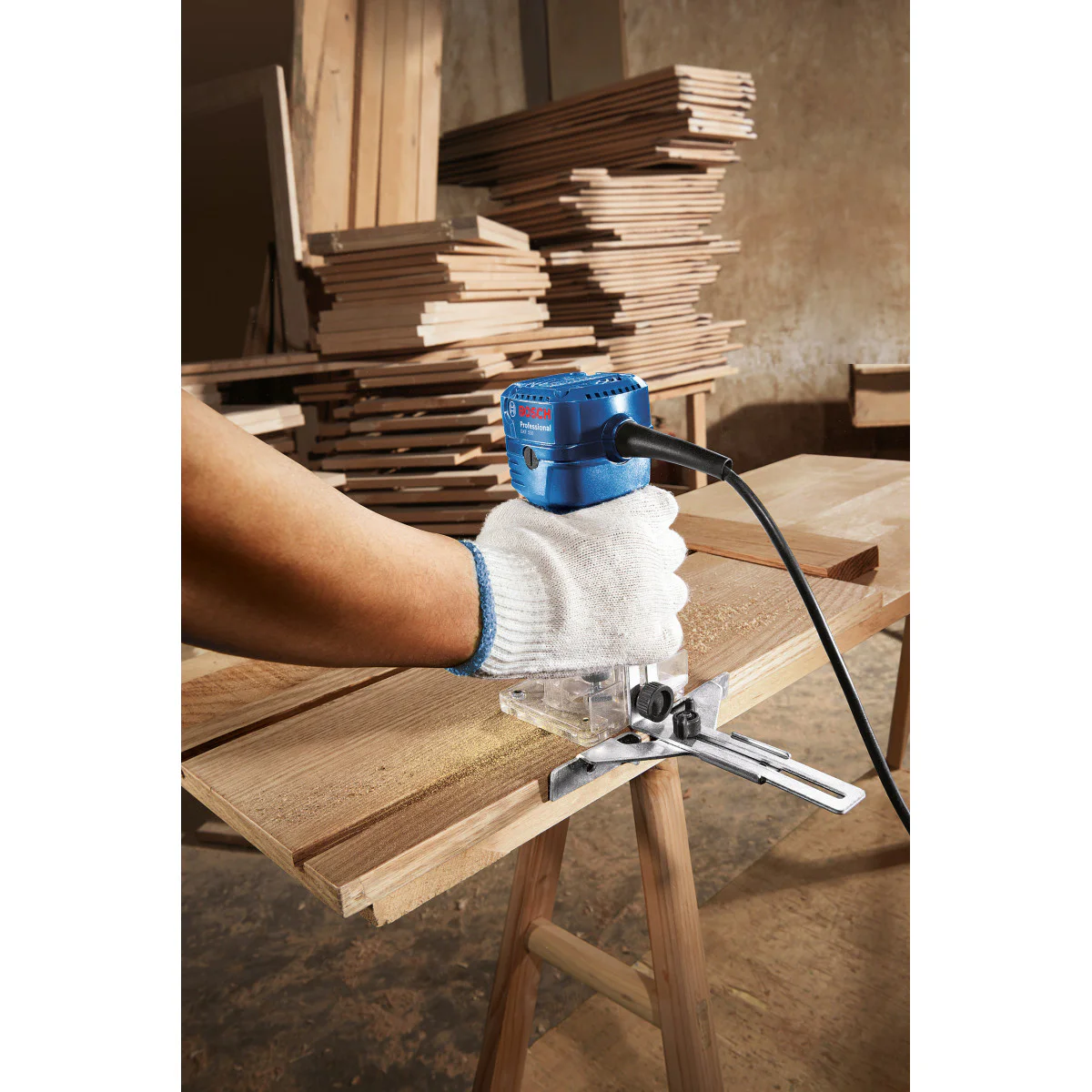 Фреза за кантове Bosch GKF 550 06016A0020