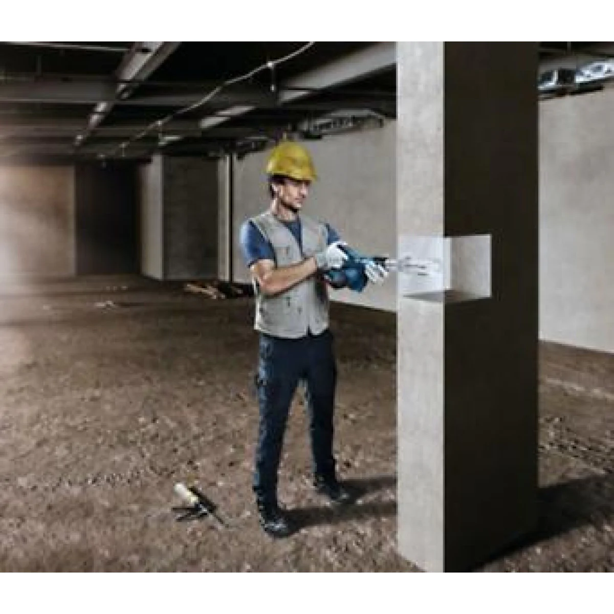 Акумулаторна въздуходувка Bosch GBL 18V-120 без батерия 06019F5100 Акумулаторна въздуходувка Bosch GBL 18V-120 без батерия 06019F5100