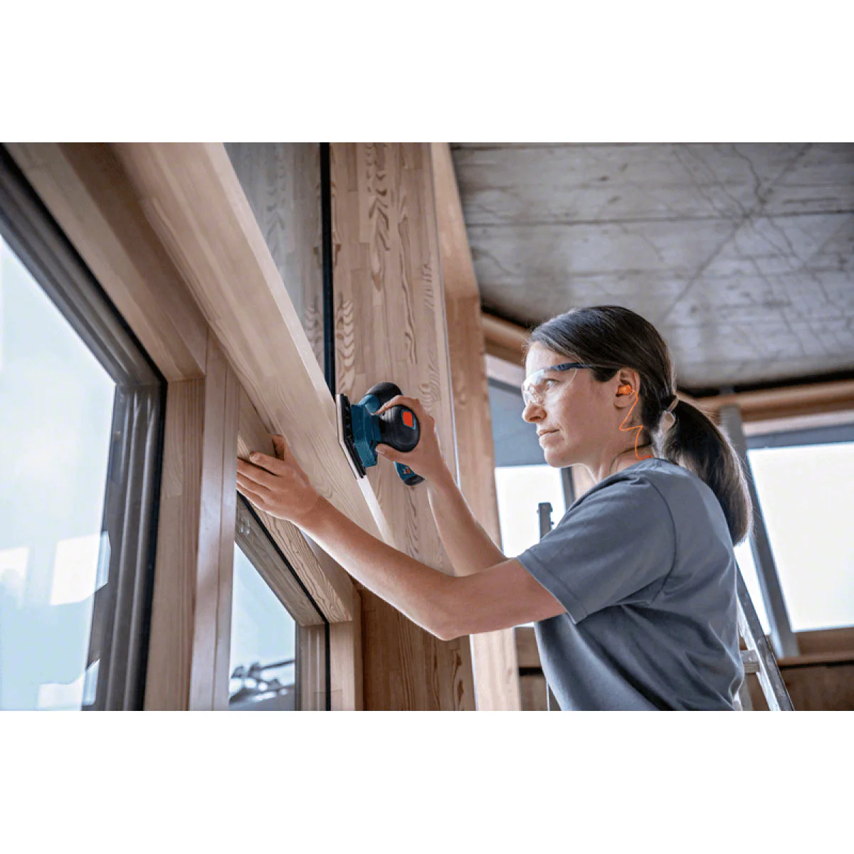 Акумулаторен виброшлайф Bosch GSS 12V-13, 12 V, 130 мм, без батерия 06019L0000