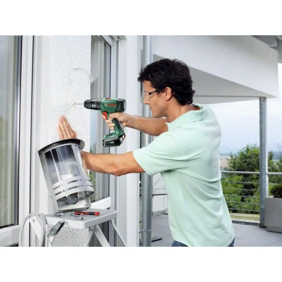 Акумулаторен ударен винтоверт Bosch PSB Universal LI-2 (1бат, 14V, 1.5Ah) 06039A3202 Акумулаторен ударен винтоверт Bosch PSB Universal LI-2 (1бат, 14V, 1.5Ah) 06039A3202