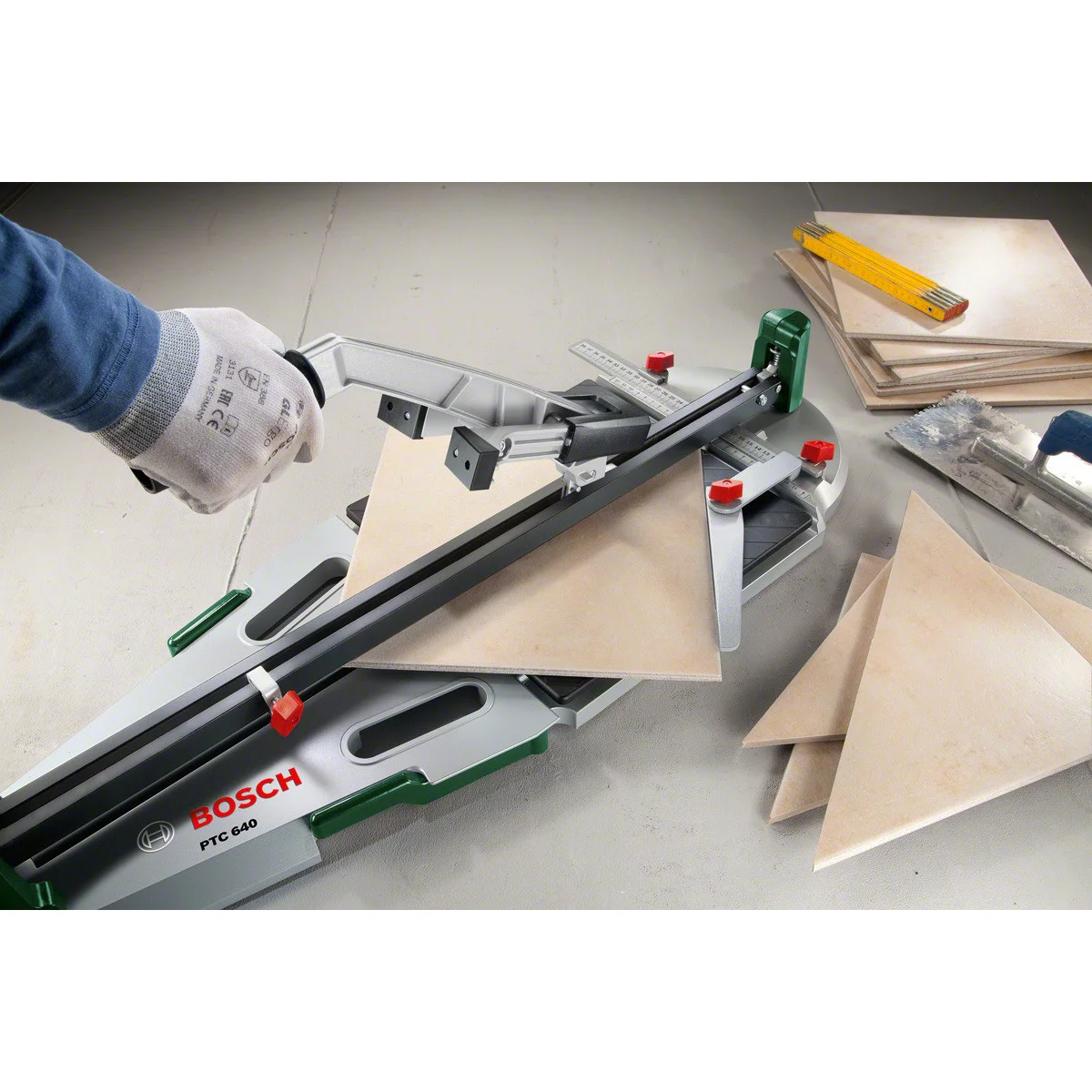 Машина за рязане на плочки Bosch PTC 640 0603B04400