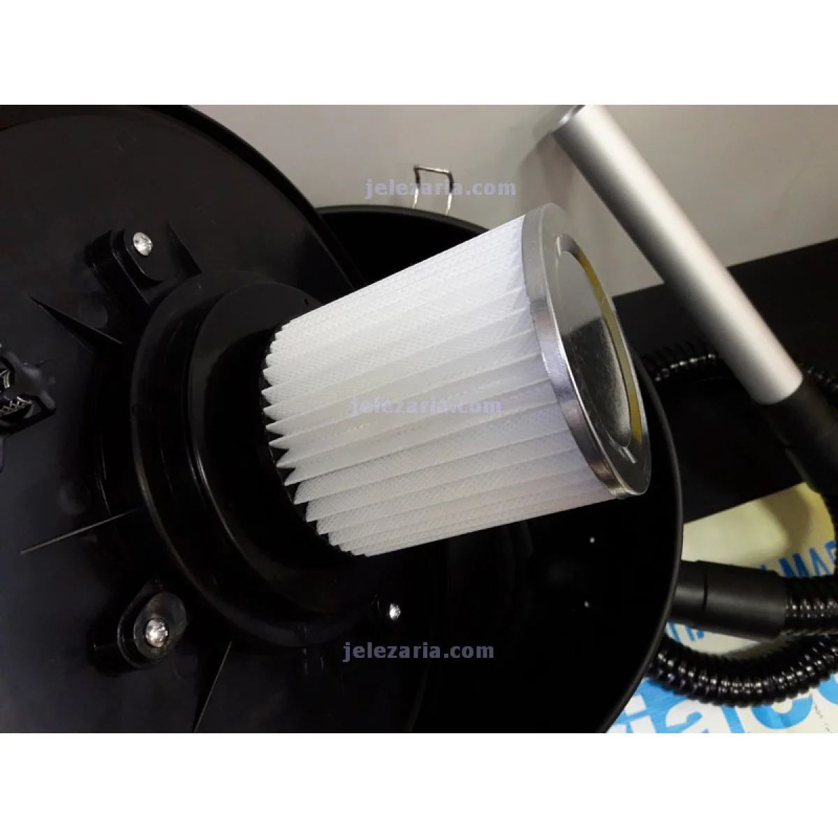 Прахосмукачка за пепел Premium 800W 33079