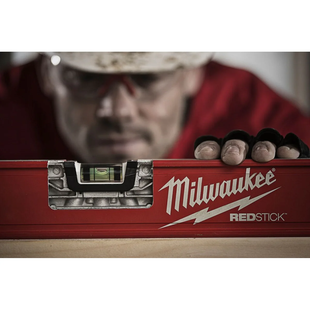 Немагнитен нивелир MILWAUKEE REDSTICK Backbone ™ 180 cm 4932459070 Немагнитен нивелир MILWAUKEE REDSTICK Backbone ™ 180 cm 4932459070