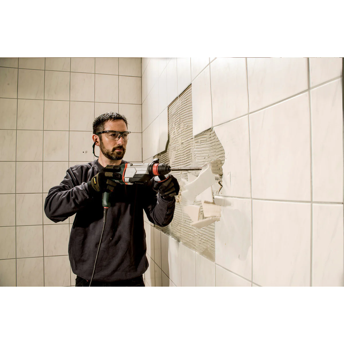 Перфоратор Metabo UHE 2660-2 QUICK MULTI,  800W 26mm  -  Metabo с допълнителен патронник 600697500