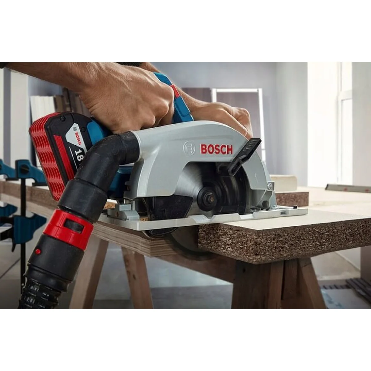 Акумулаторен циркуляр Bosch GKS 185-LI 1 x 5,0 Ah 06016C1223 Акумулаторен циркуляр Bosch GKS 185-LI 1 x 5,0 Ah 06016C1223