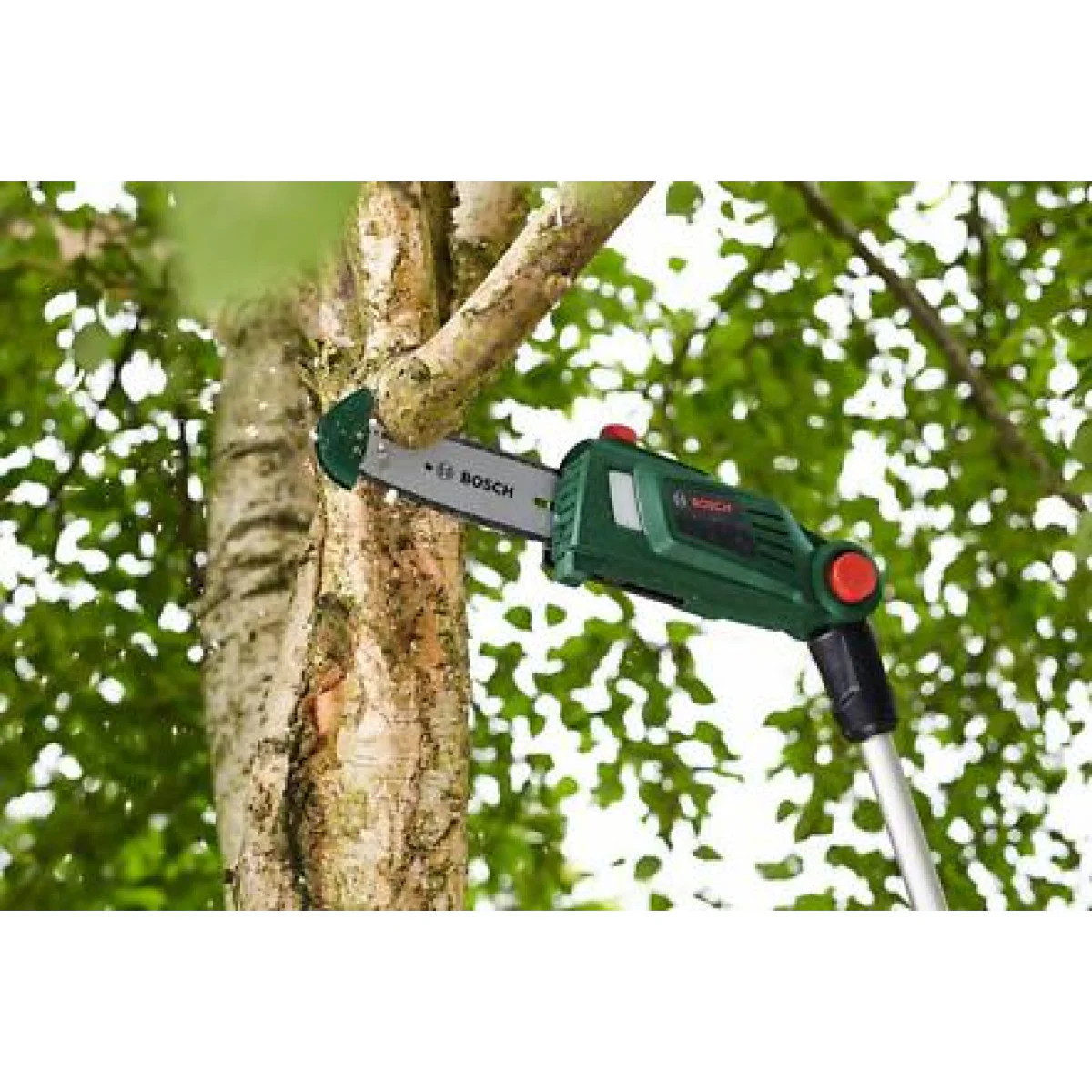 Акумулаторен разтегателен трион Bosch UniversalChainPole 18 06008B3100 Акумулаторен разтегателен трион Bosch UniversalChainPole 18 06008B3100