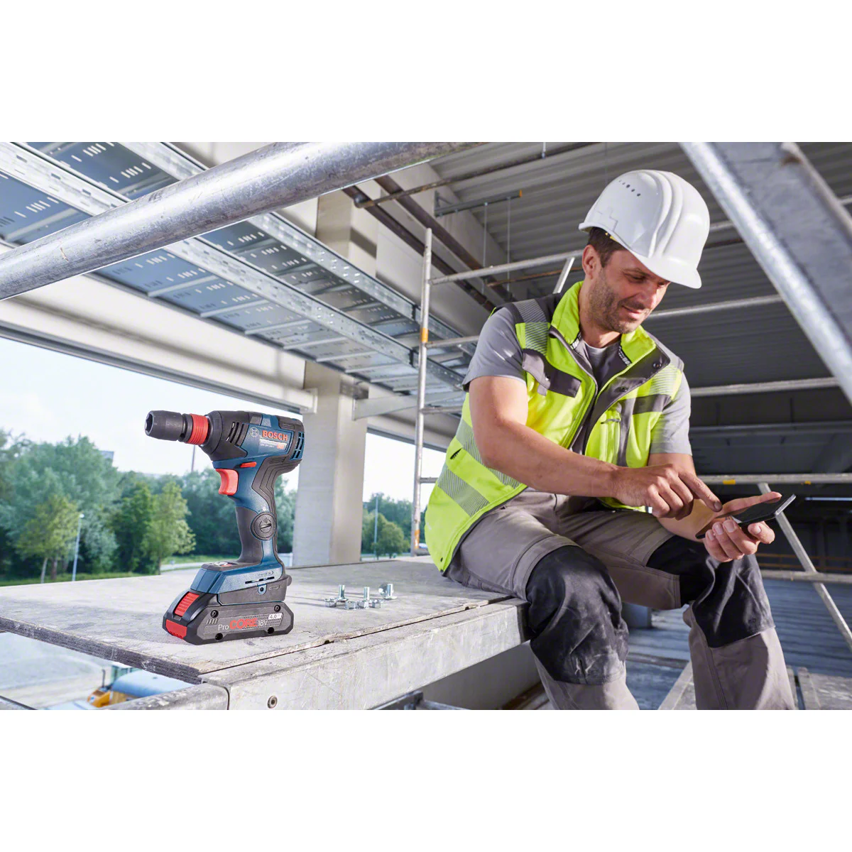 Акумулаторен ударен гайковерт Bosch GDX 18V-200 C, 2x5.0Ah, L-BOXX 06019G4201