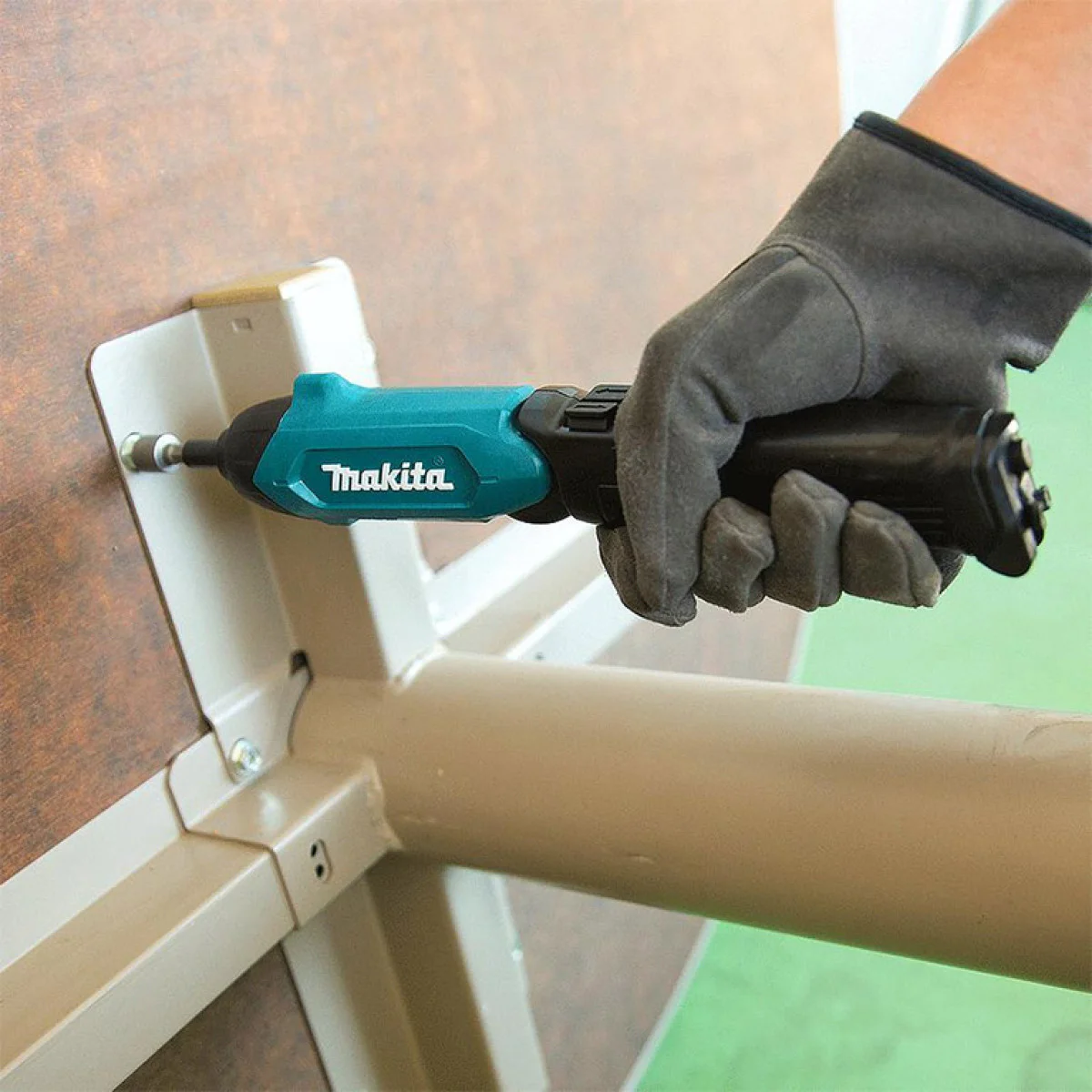 Акумулаторна отвертка Makita DF001DW DF001DW Акумулаторна отвертка Makita DF001DW DF001DW