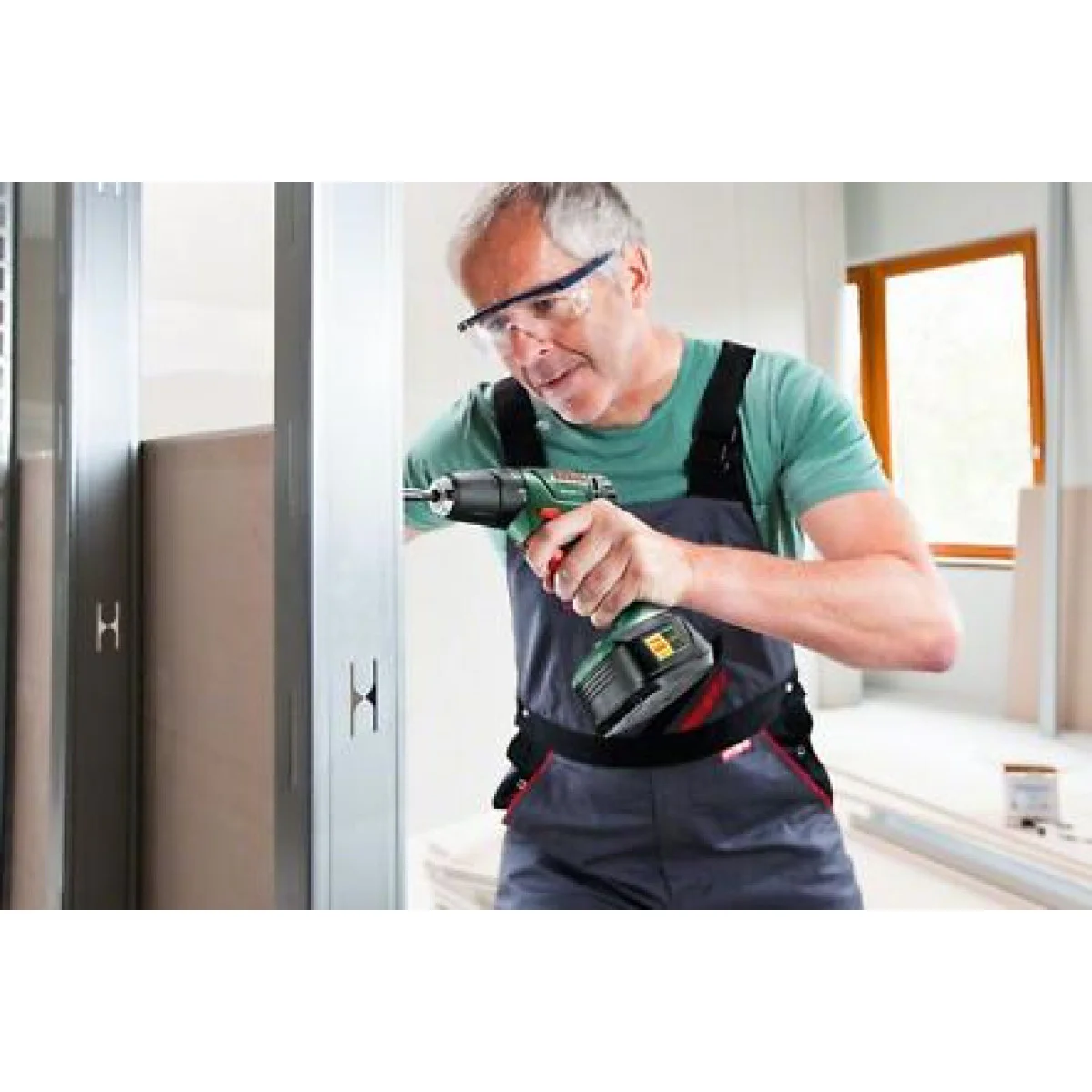 Акумулаторнен винтоверт Bosch PSR 1800 LI-2 06039A3120