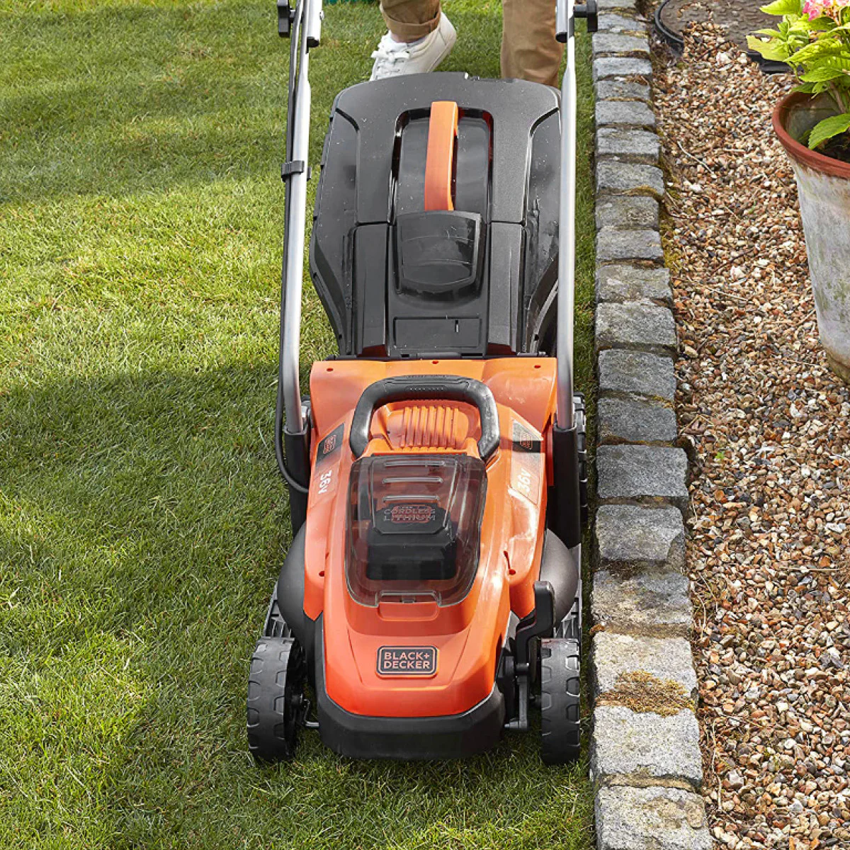 Акумулаторна косачка Black & Decker BCMW3336L2 BCMW3336L2