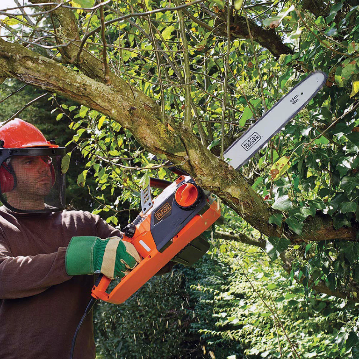 Електрически верижен трион Black & Decker CS2245 - 2.2 kW, 45 cм, 3/8 CS2245