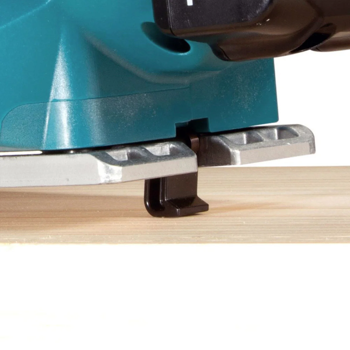Акумулаторно ренде  Makita DKP181Z без батерия и зарядно 18 V, 12 000 об./мин, 82 мм, 0-3 мм DKP181Z