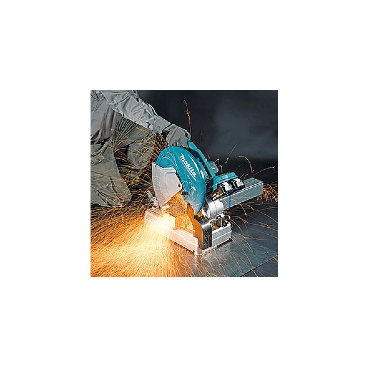 Акумулаторен циркуляр за метал Makita DLW140Z - 355 мм DLW140Z Акумулаторен циркуляр за метал Makita DLW140Z - 355 мм DLW140Z