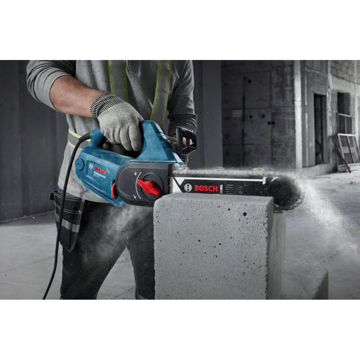 Електрически трион за газобетонни (AAC) блокове Bosch GAC 250 06012B6020 Електрически трион за газобетонни (AAC) блокове Bosch GAC 250 06012B6020