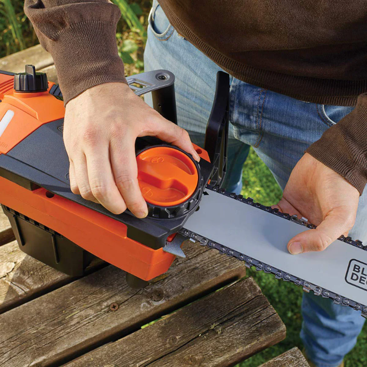 Електрически верижен трион Black & Decker CS2245 - 2.2 kW, 45 cм, 3/8 CS2245
