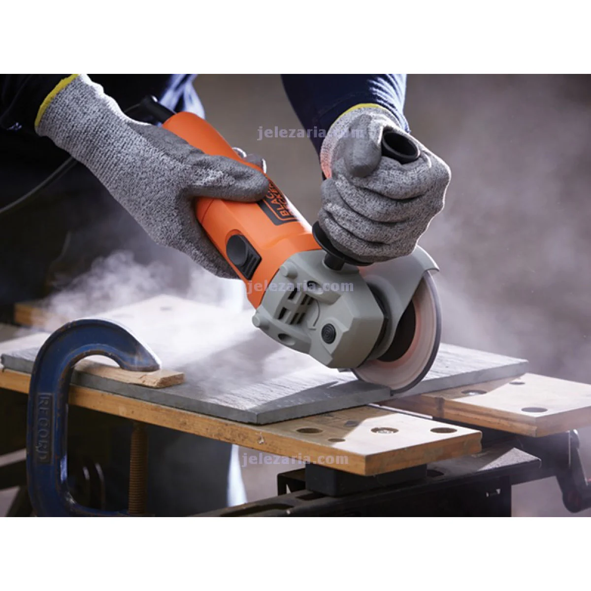 Ъглошлайф  Black & Decker KG115 KG115