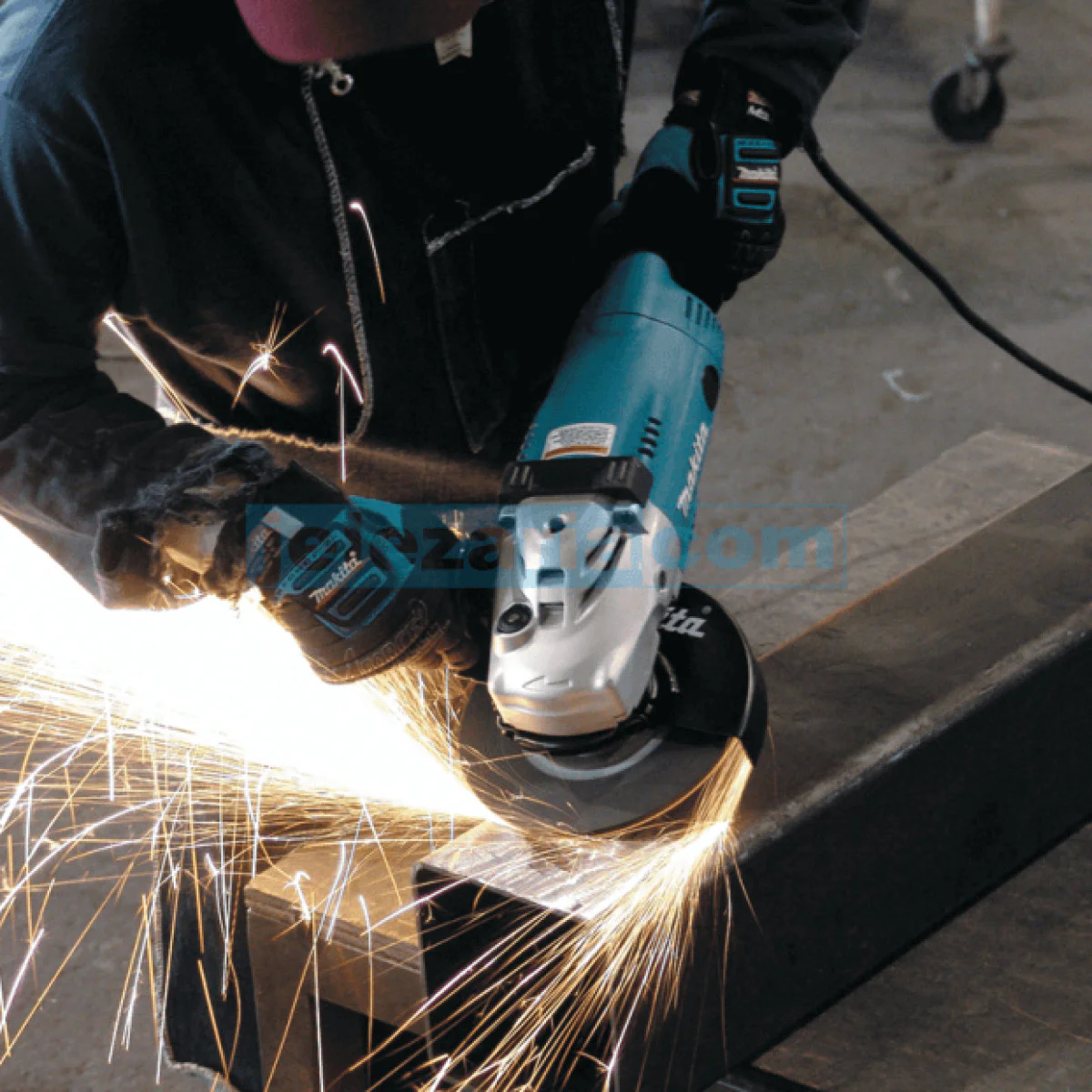 Ъглошлайф Makita GA9020 2200W, 230мм GA9020 Ъглошлайф Makita GA9020 2200W, 230мм GA9020