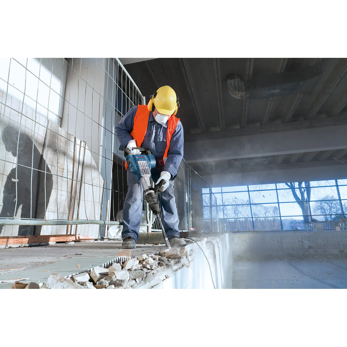 Къртач BOSCH GSH 11 VC 0611336000