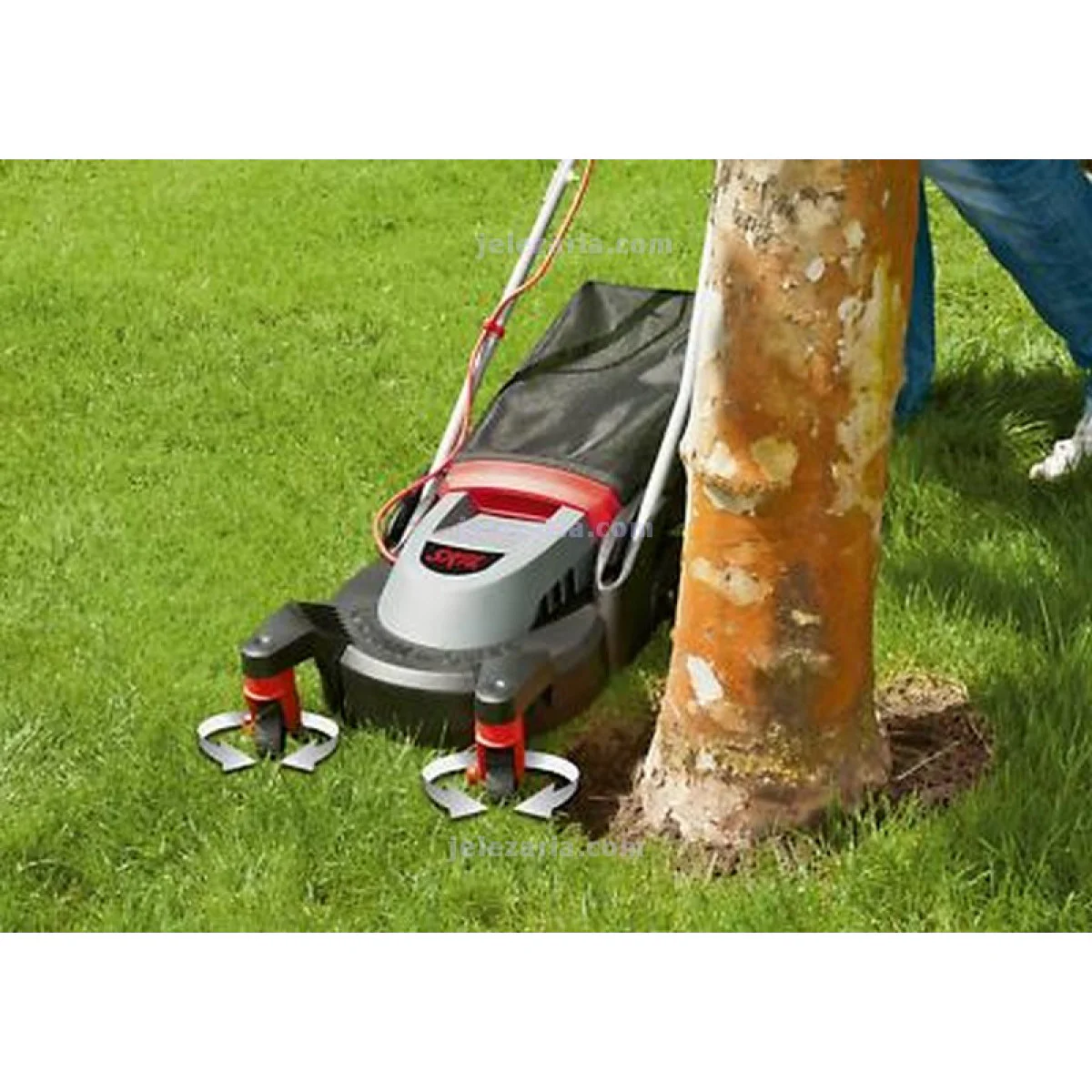 Косачка Skil 0711 AA F0150711AA