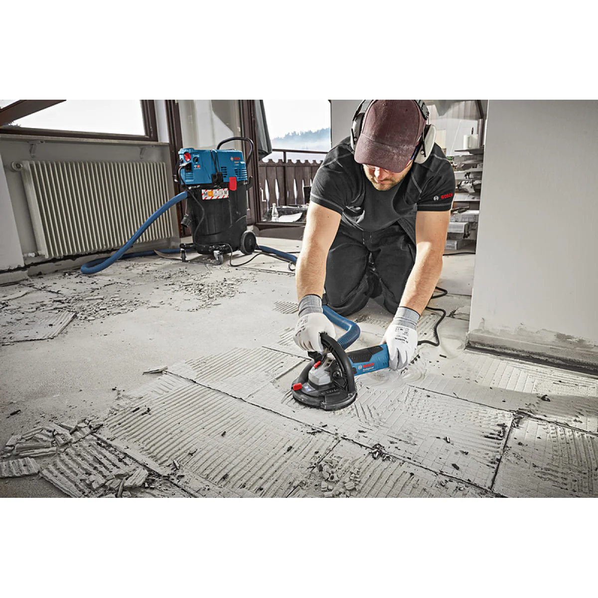 Машина за шлайфане на бетон Bosch GBR 15 CAG в L-BOXX 0601776001