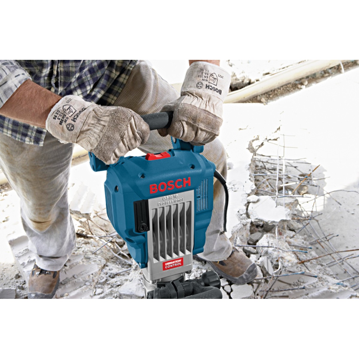 Къртач BOSCH GSH 16-28 със шестостенен захват