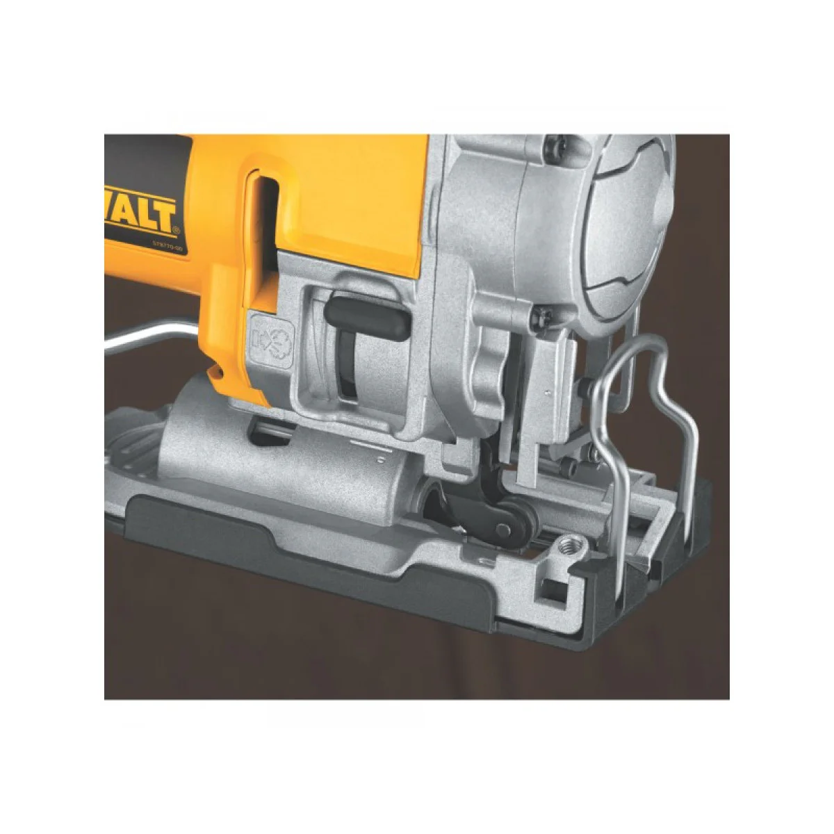 Прободен трион тип зеге DeWALT DW331K DW331K Прободен трион тип зеге DeWALT DW331K DW331K