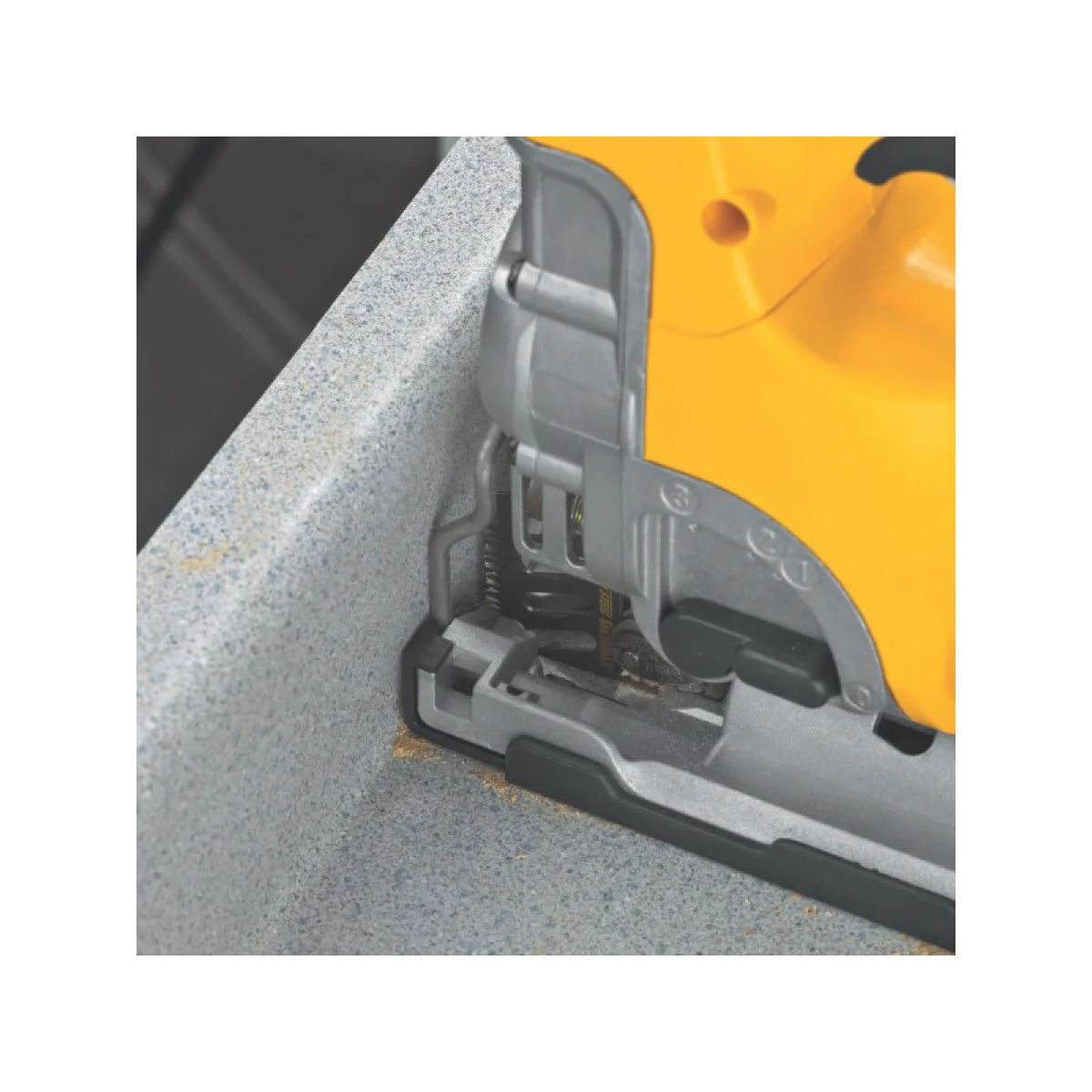 Прободен трион тип зеге DeWALT DW331K DW331K Прободен трион тип зеге DeWALT DW331K DW331K