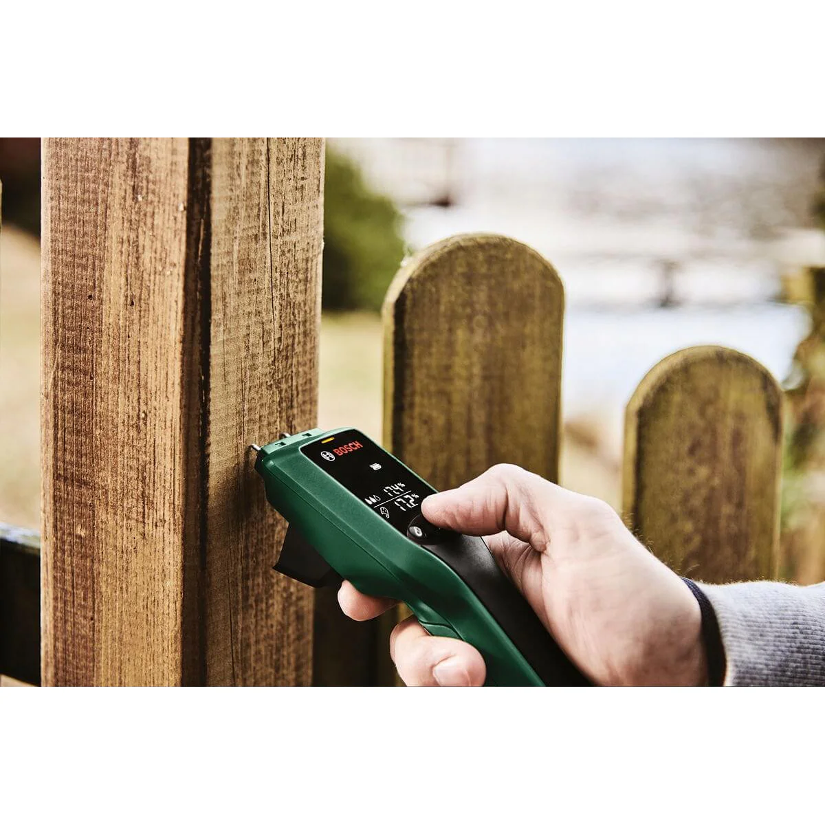 Влагомер за дърво Bosch UniversalHumid 0603688001 Влагомер за дърво Bosch UniversalHumid 0603688001
