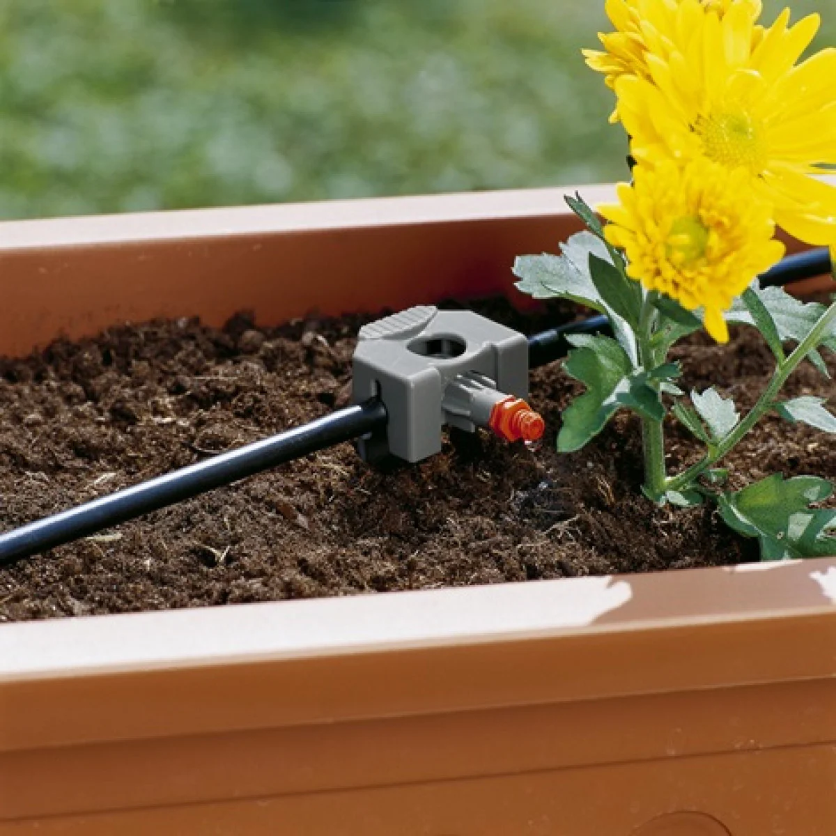 Водач за тръби за капково напояване GARDENA 08328-20