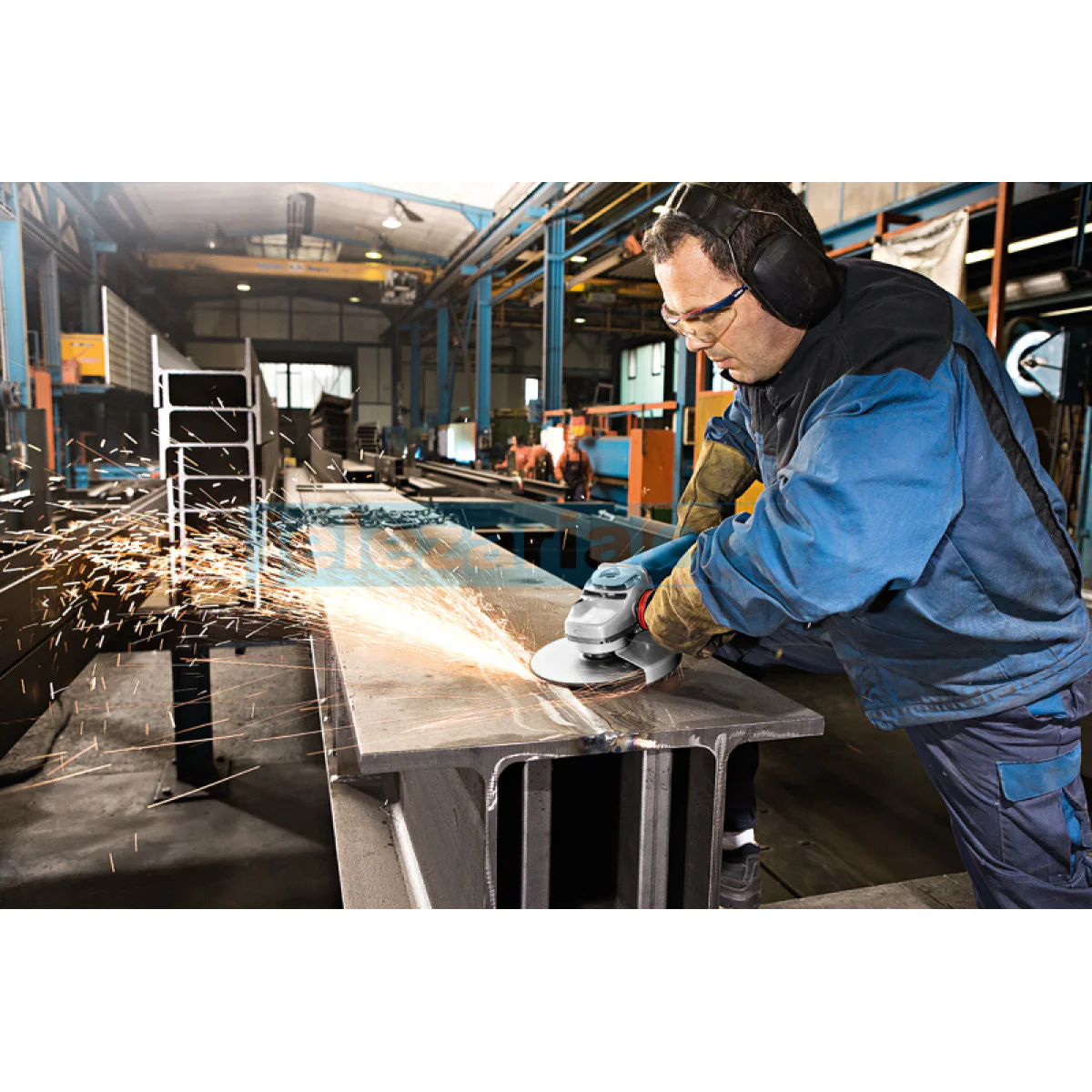 Ъглошлайф BOSCH GWS 2200 06018C1120 Ъглошлайф BOSCH GWS 2200 06018C1120