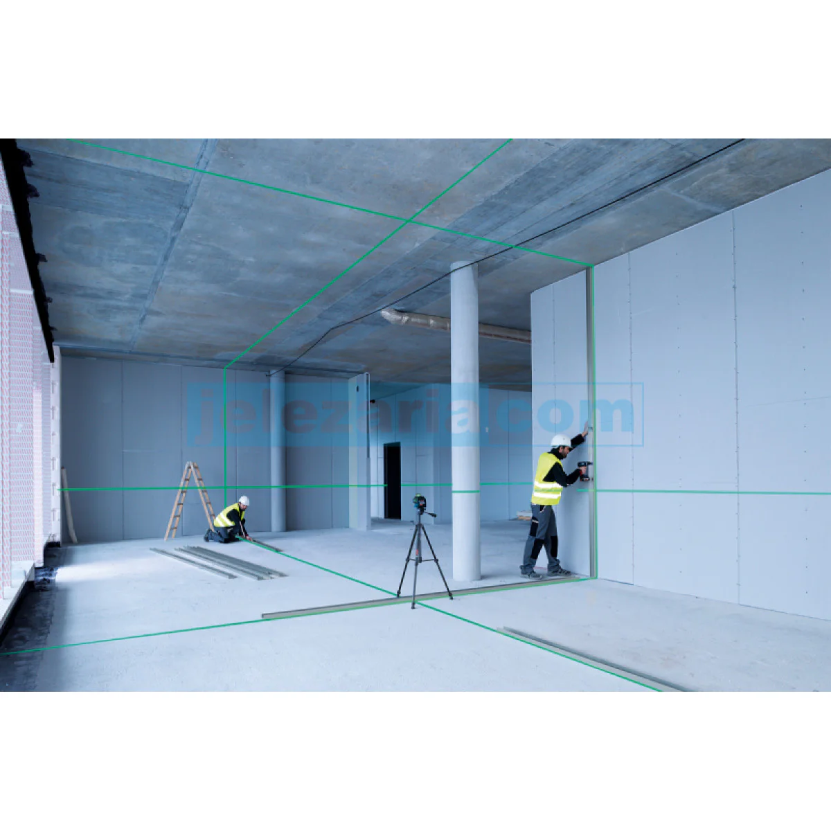 Линеен лазер Bosch GLL 3-80 G 0601063Y00 Линеен лазер Bosch GLL 3-80 G 0601063Y00