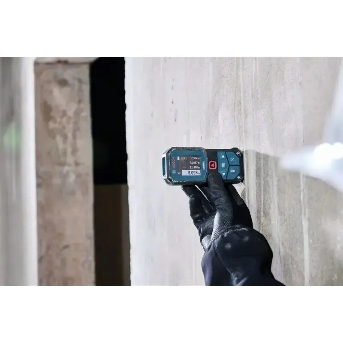 Лазерна ролетка Bosch GLM 70-32, до 70 м