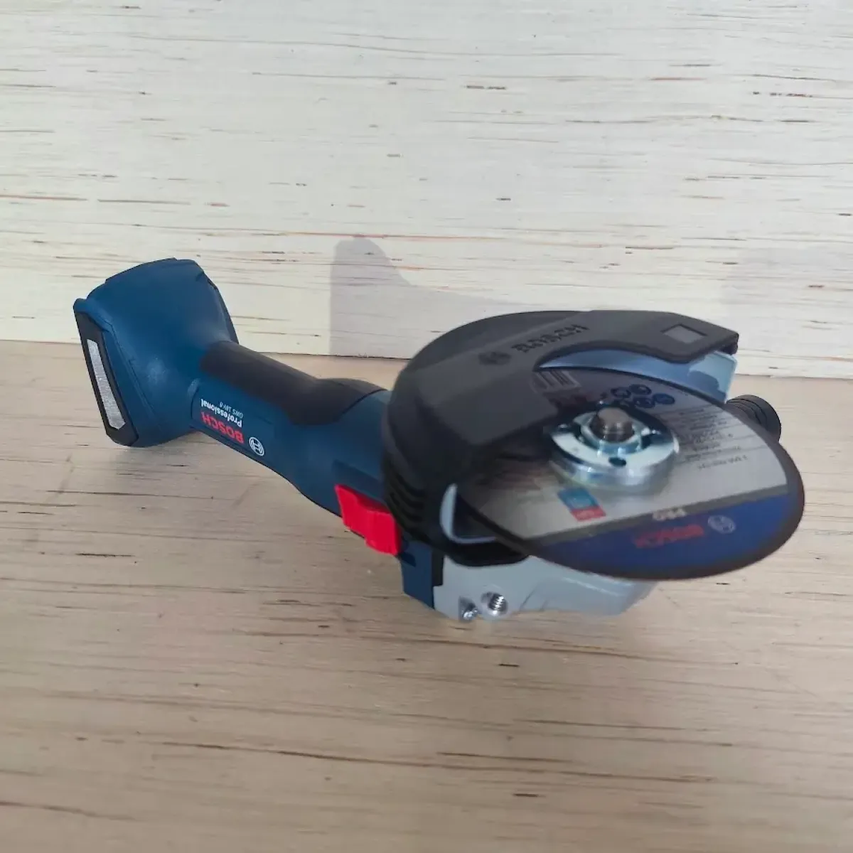 Акумулаторен ъглошлайф Bosch GWS 18V-8, без батерия и зарядно 06019N9000