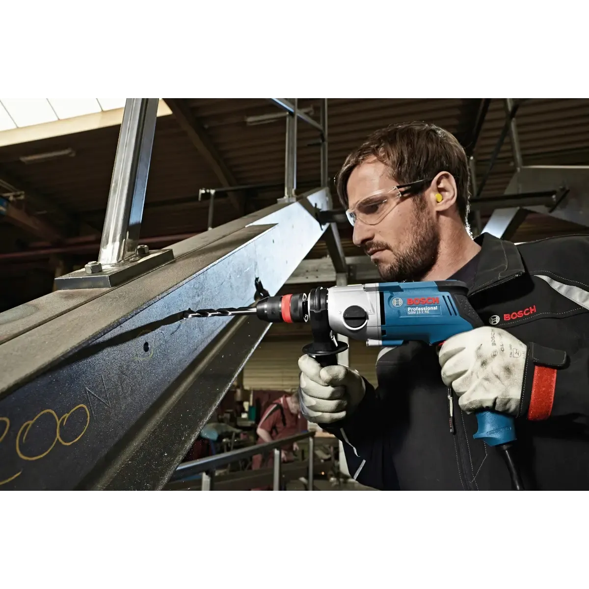 Бормашина BOSCH GBM 13-2 RE - 750 W 06011B2000