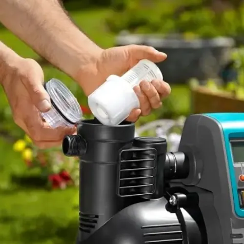 Помпа с електронен пресостат Gardena 5000/5Е LCD COMFORT