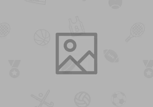 Магазина ни в Елин Пелин става на една година