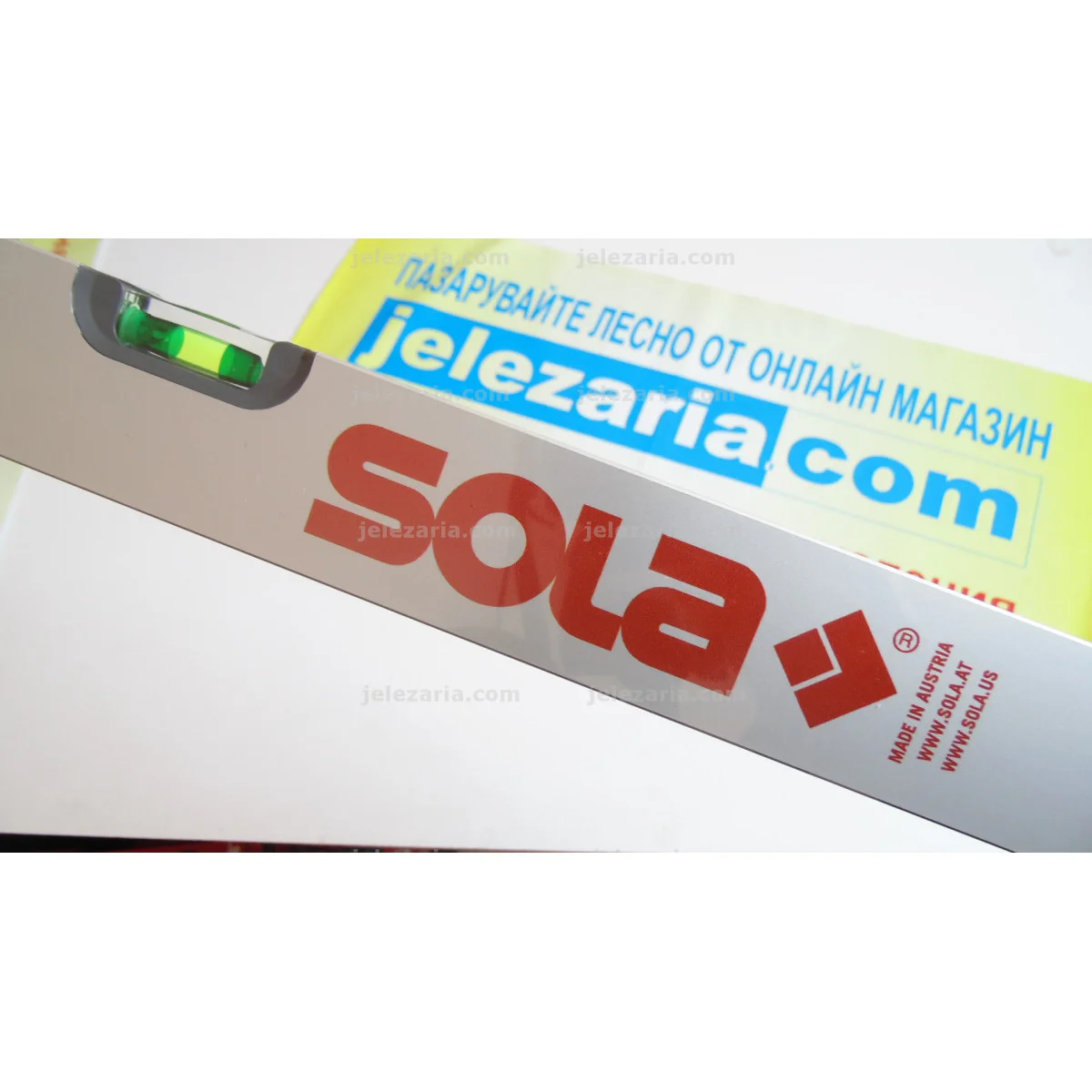 SOLA AV Алуминиев нивелир - 300мм 01110301