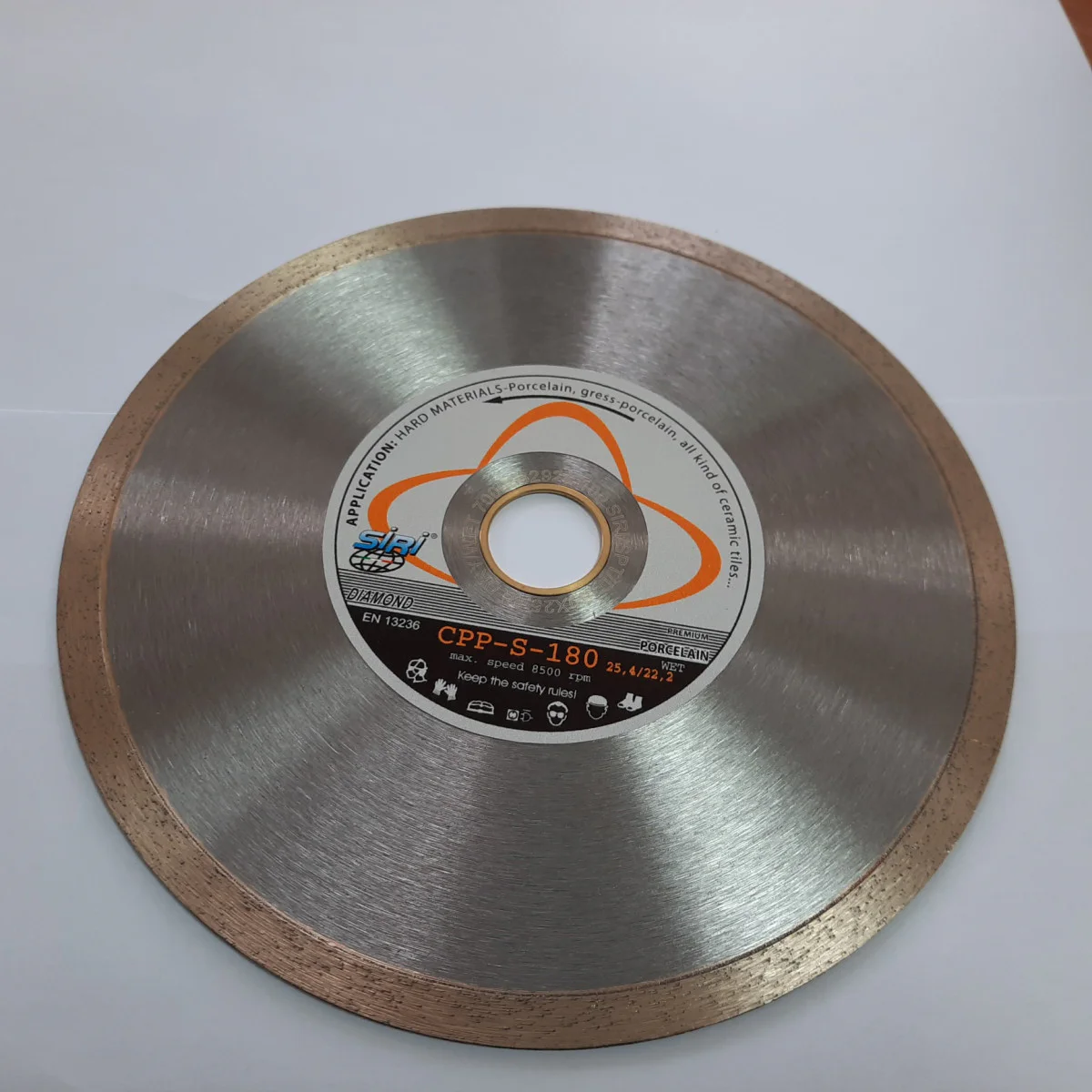 Диск диамантен за мокро рязане на гранитогрес и порцелан ф 180x25.4 мм , SIRI CPP-E-180 CPP-180