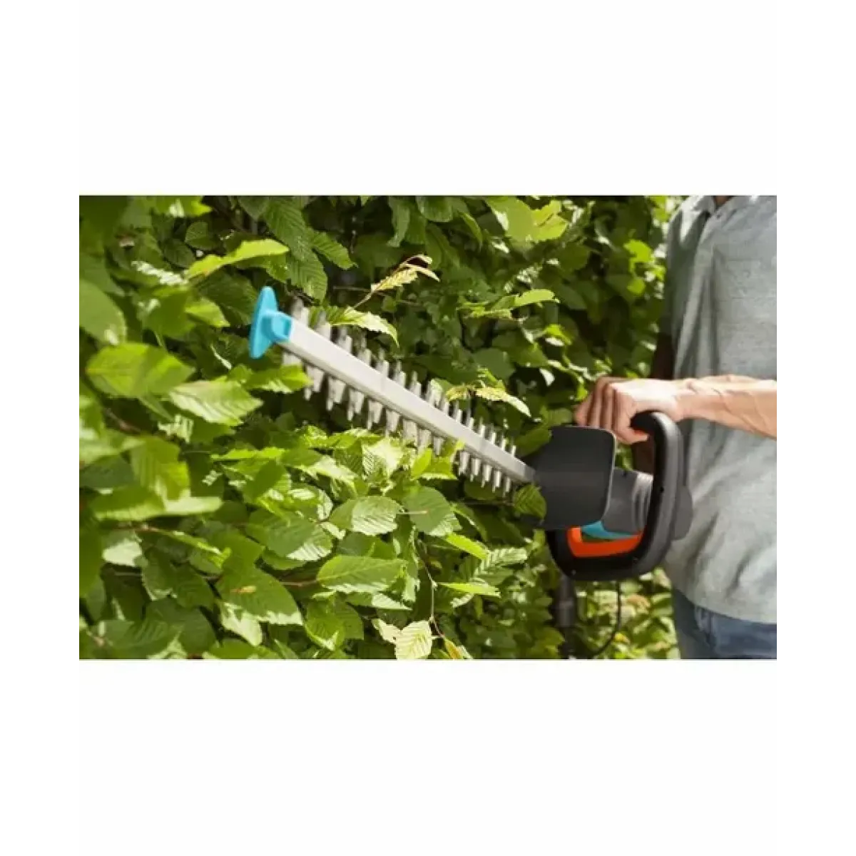 Електрически ножица за жив плет COMFORTCUT 600/55 GARDENA 09834-20 Електрически ножица за жив плет COMFORTCUT 600/55 GARDENA 09834-20