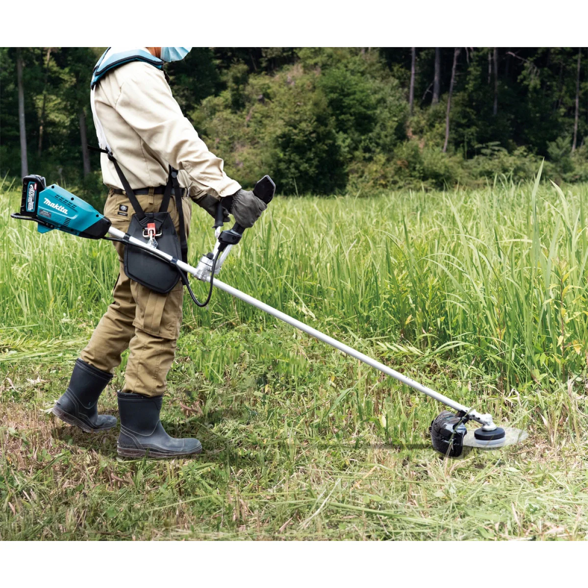 Акумулаторен тример Makita UR016GZ, 40 V, 330 мм, без батерия и зарядно UR016GZ