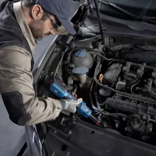 Акумулаторна тресчотка Bosch GRC 18V-60, 60 Nm, 3/8″, с 2 батерии 18 V, 2 Ah, зарядно и куфар