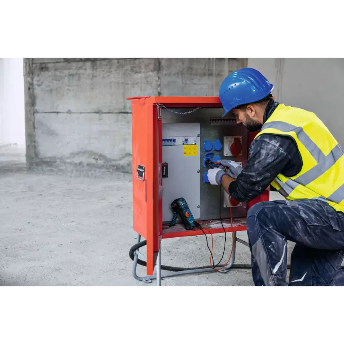Електроизмервателен уред Bosch GDM 600-15 Professional 0601077300 Електроизмервателен уред Bosch GDM 600-15 Professional 0601077300