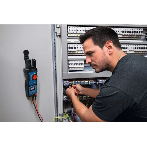 Електроизмервателен уред Bosch GFM 1000-15, 1000 V, 200 A, със стойка MH 1 и калъф