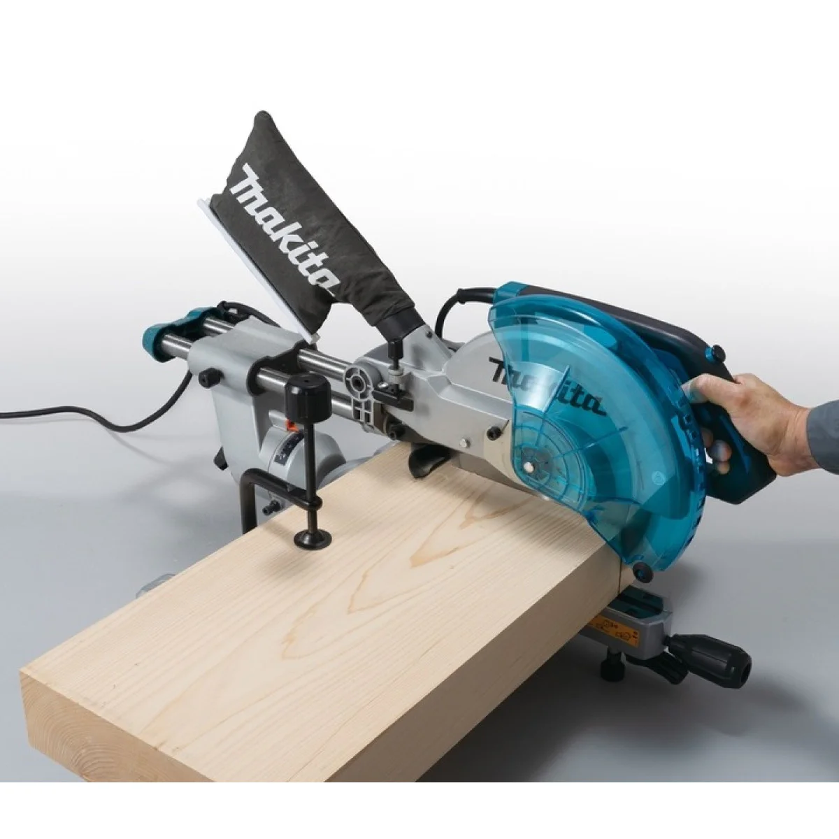 Настолен потапящ циркуляр с герунг Makita LS1110F, 1450 W, 255-260 мм LS1110F