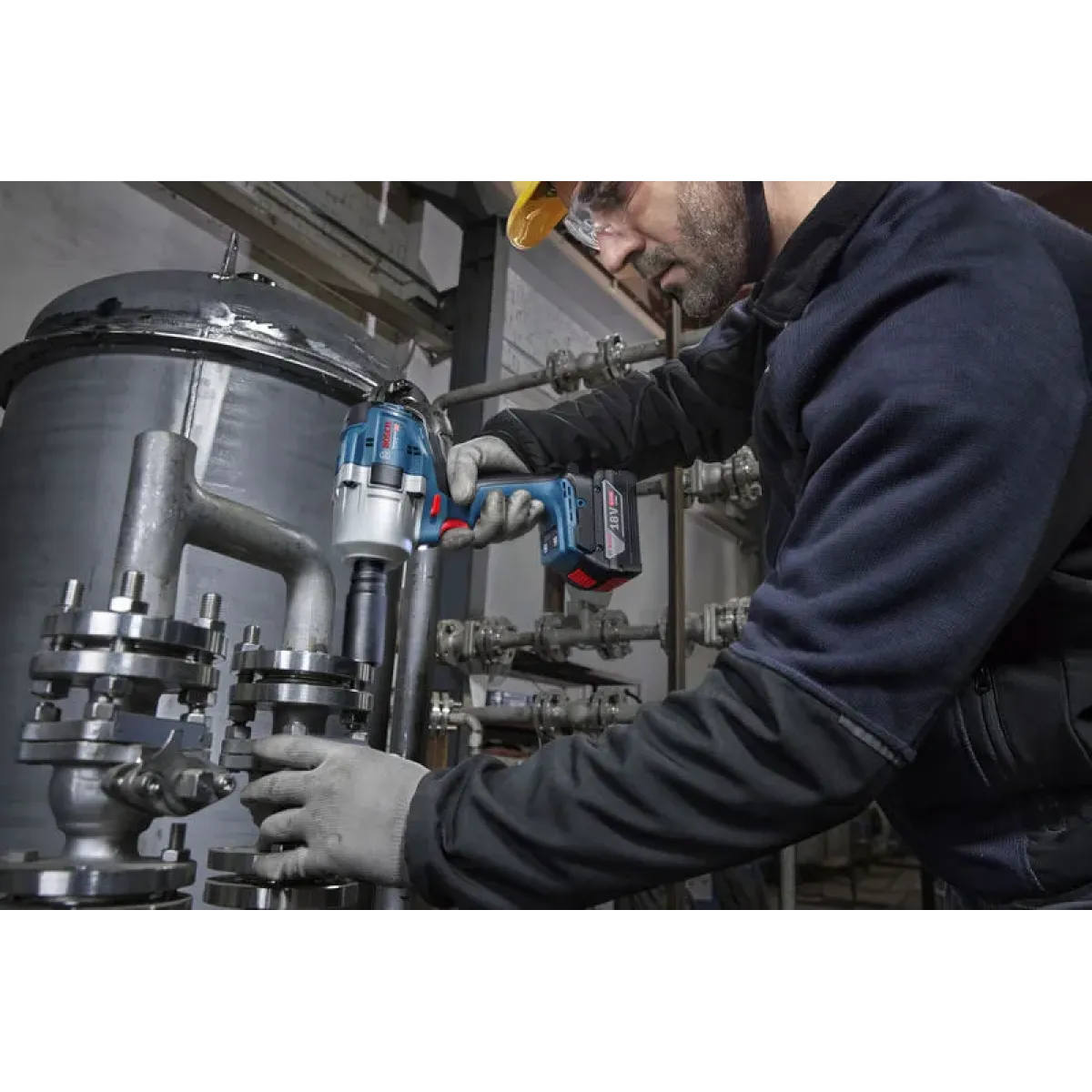 Акумулаторен ударен гайковерт Bosch GDS 18V-780, 1000 Nm, ½", 18 V, без батерия и зарядно, в куфар
