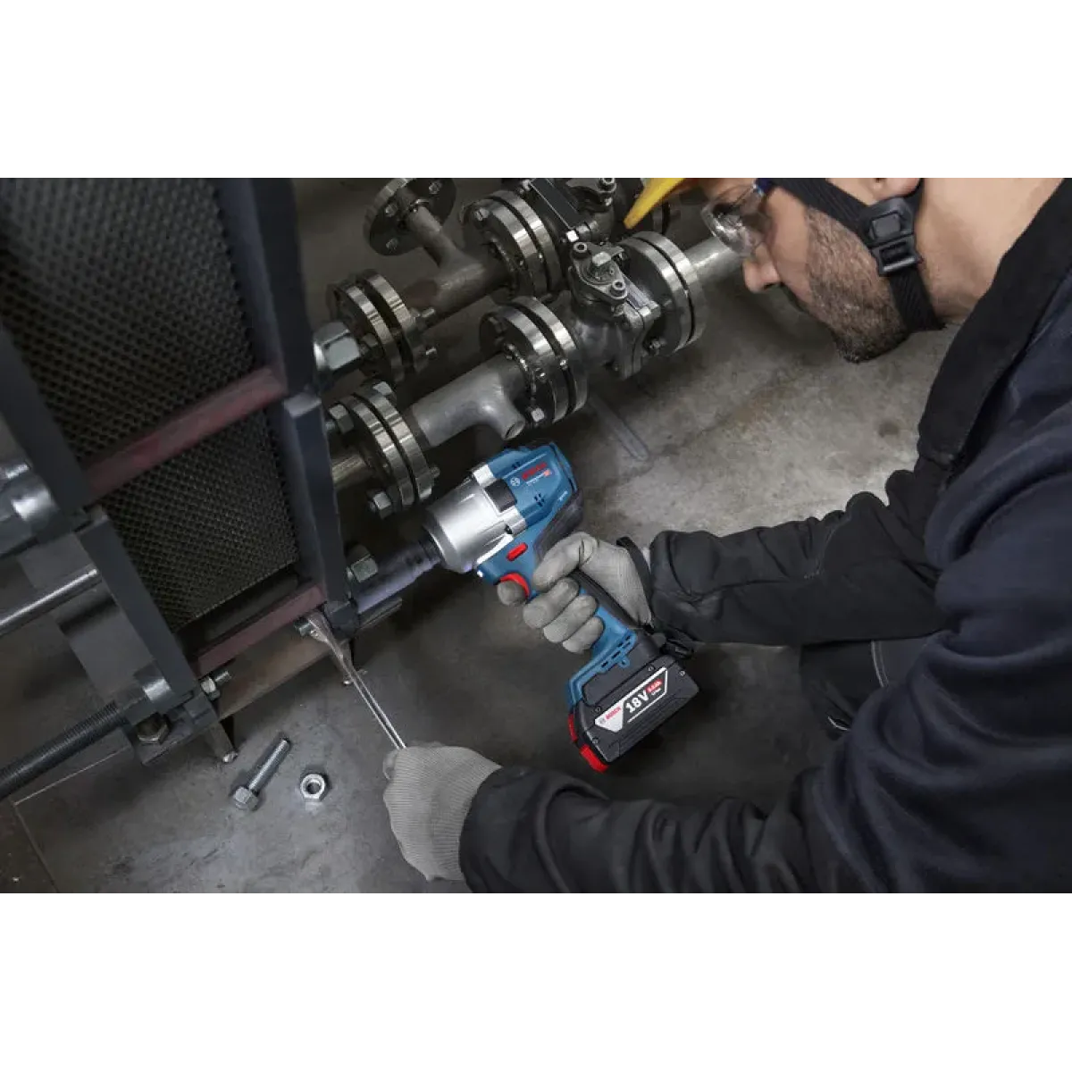 Акумулаторен ударен гайковерт Bosch GDS 18V-780, 1000 Nm, ½", 18 V, без батерия и зарядно, в куфар