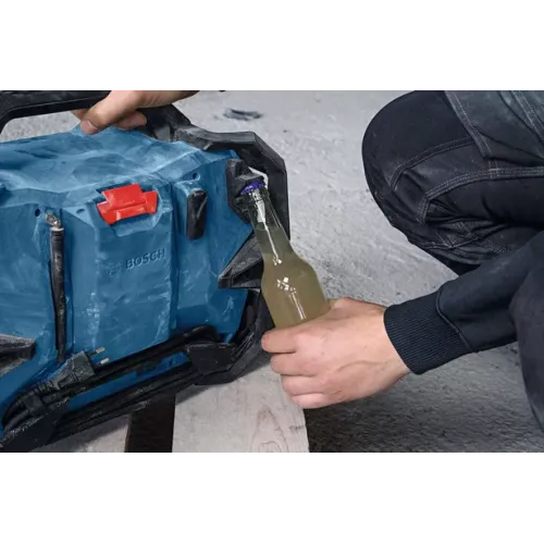 Радио Bosch GPB 18VH-6 SRC, 2 x батерия 1,5 V